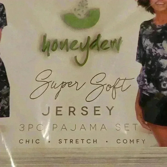 3 piece Pajama set - Picture 4 of 5